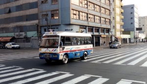 Solo el 20% de transportistas acata paro en la capital