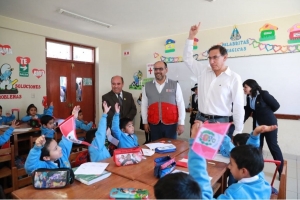 Vizcarrra: La educación es el factor de cambio para mejorar el país